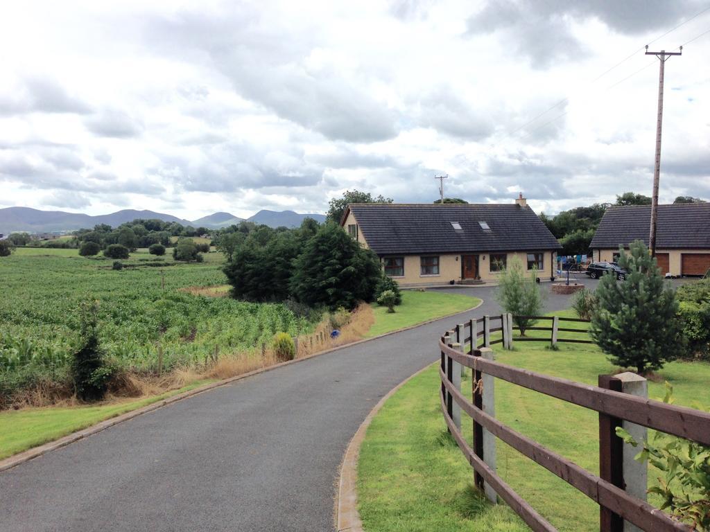 Leigh House Bed And Breakfast Ballyroney Екстер'єр фото